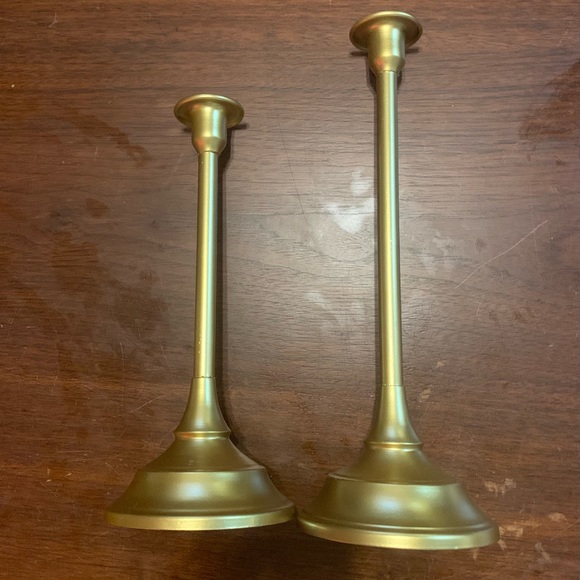 …Set of 2 gold metal Candle holders - Picture 3 of 14